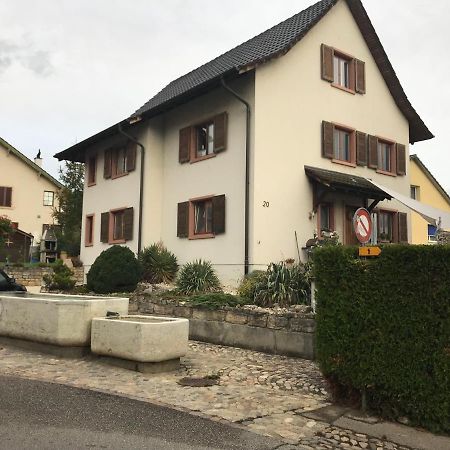 Konditor B & B Frenkendorf 外观 照片