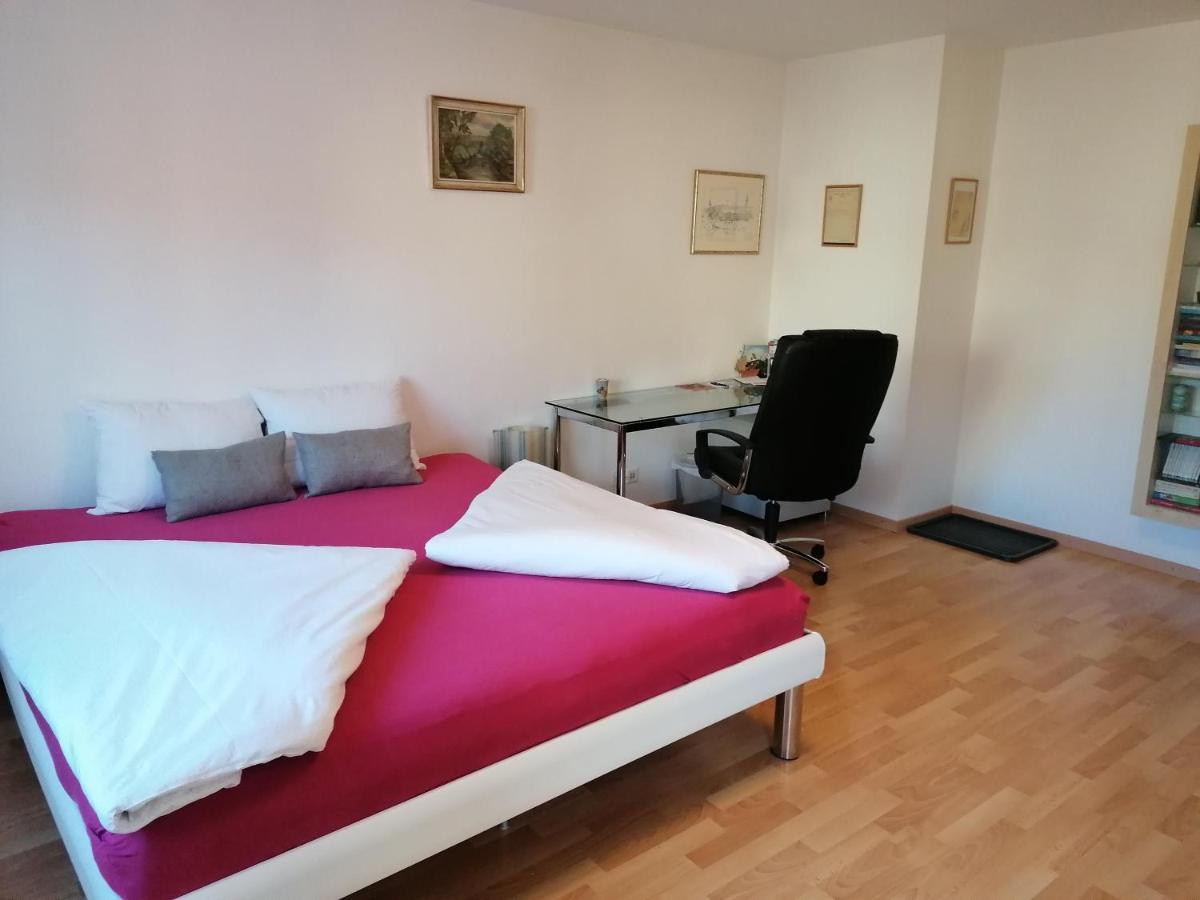 Konditor B & B Frenkendorf 外观 照片